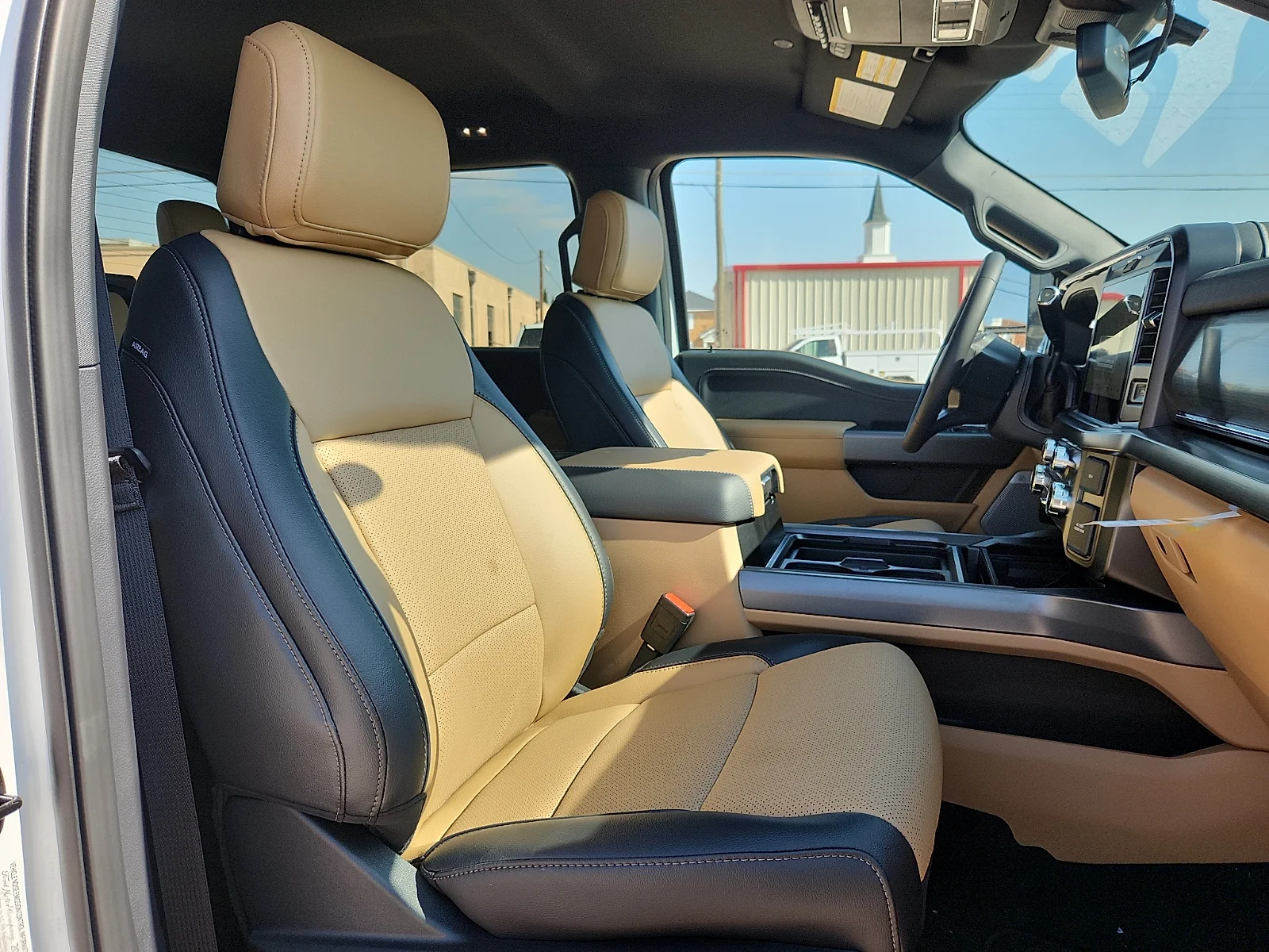 New 2026 Oxford White Ford F-250® Lariat® image 20