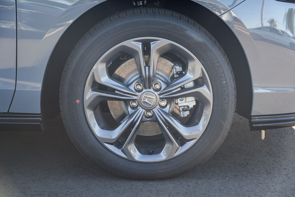 New 2026 Urban Gray Pearl Honda EX-L image 11