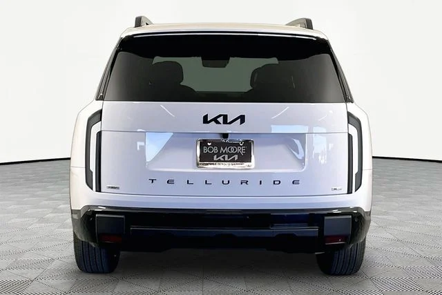 New 2027 White Kia X-Line SX image 5