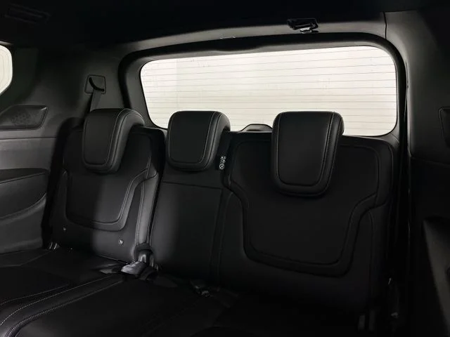 2026 Nissan Armada PRO-4X - Photo 23