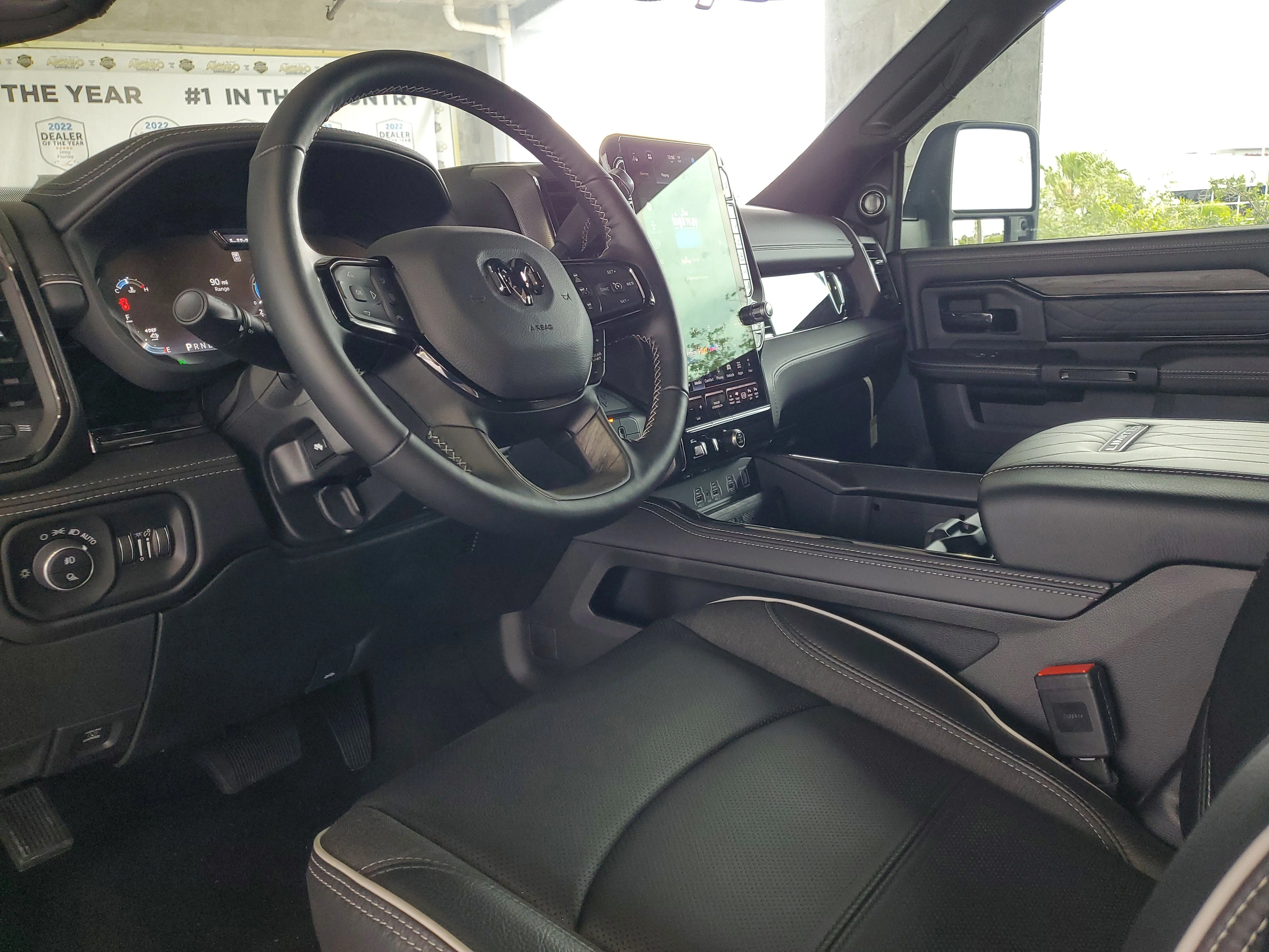 2025 RAM 2500 Limited - Photo 16