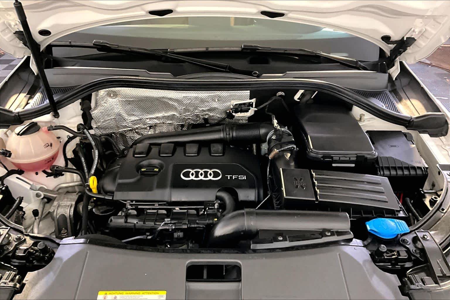 Used 2017 Brilliant Black Audi Premium Plus image 30