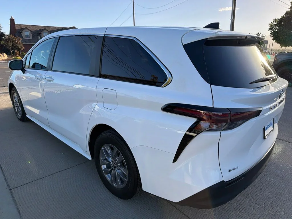 Used 2025 White Toyota LE image 5