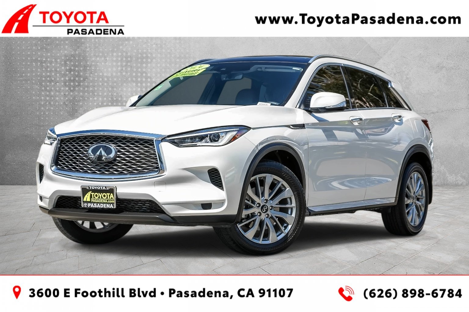 Used 2024 RADIANT WHITE INFINITI LUXE image 1