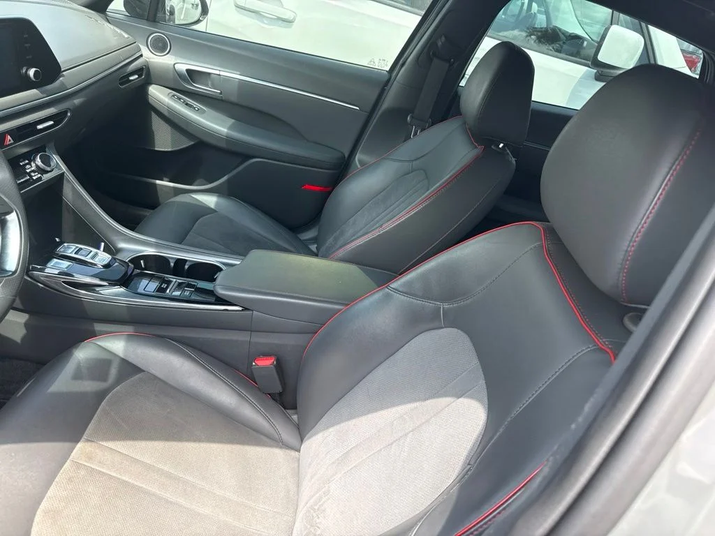 Used 2020 Gray Hyundai SEL Plus image 3