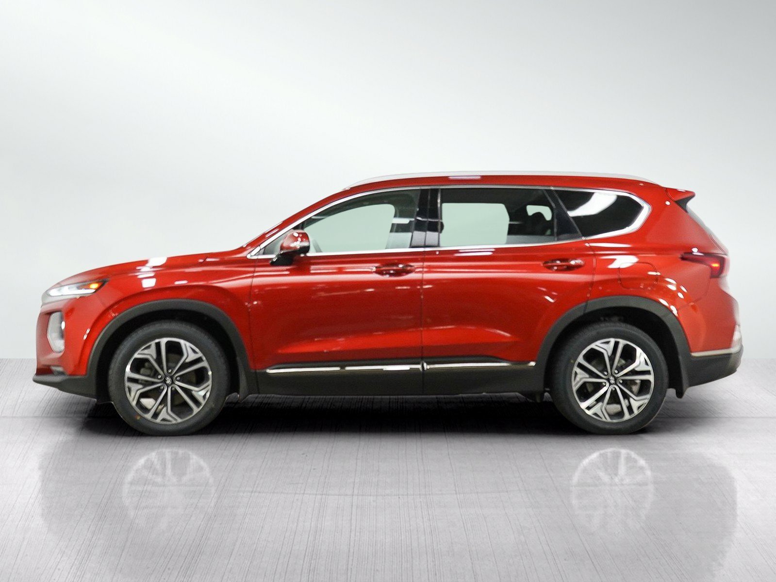 Used 2020 Hyundai Santa Fe Limited with VIN 5NMS5CAA3LH162485 for sale in Minneapolis, Minnesota