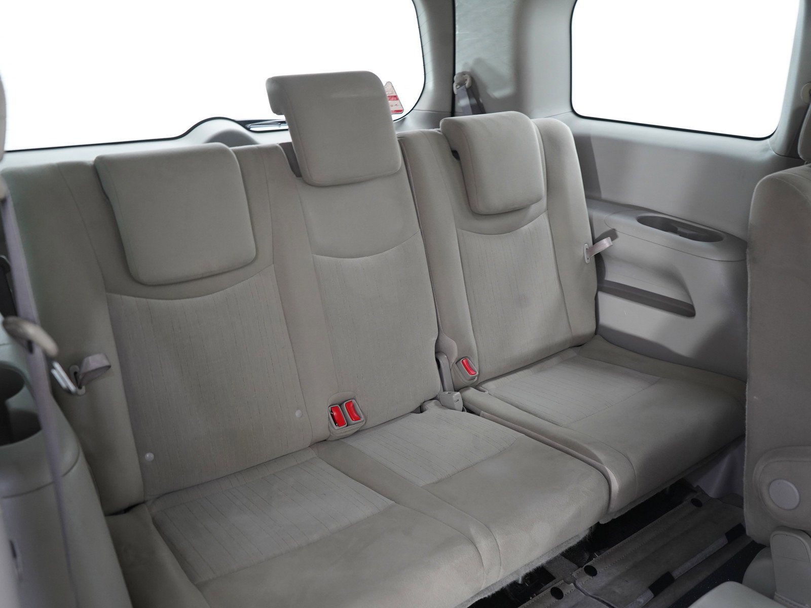 Used 2017 Gun Metallic Nissan SV CVT image 15