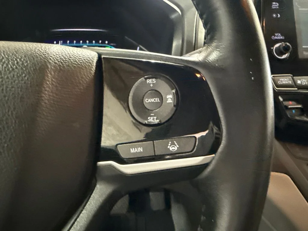 Used 2019 Gray Honda EX-L image 19