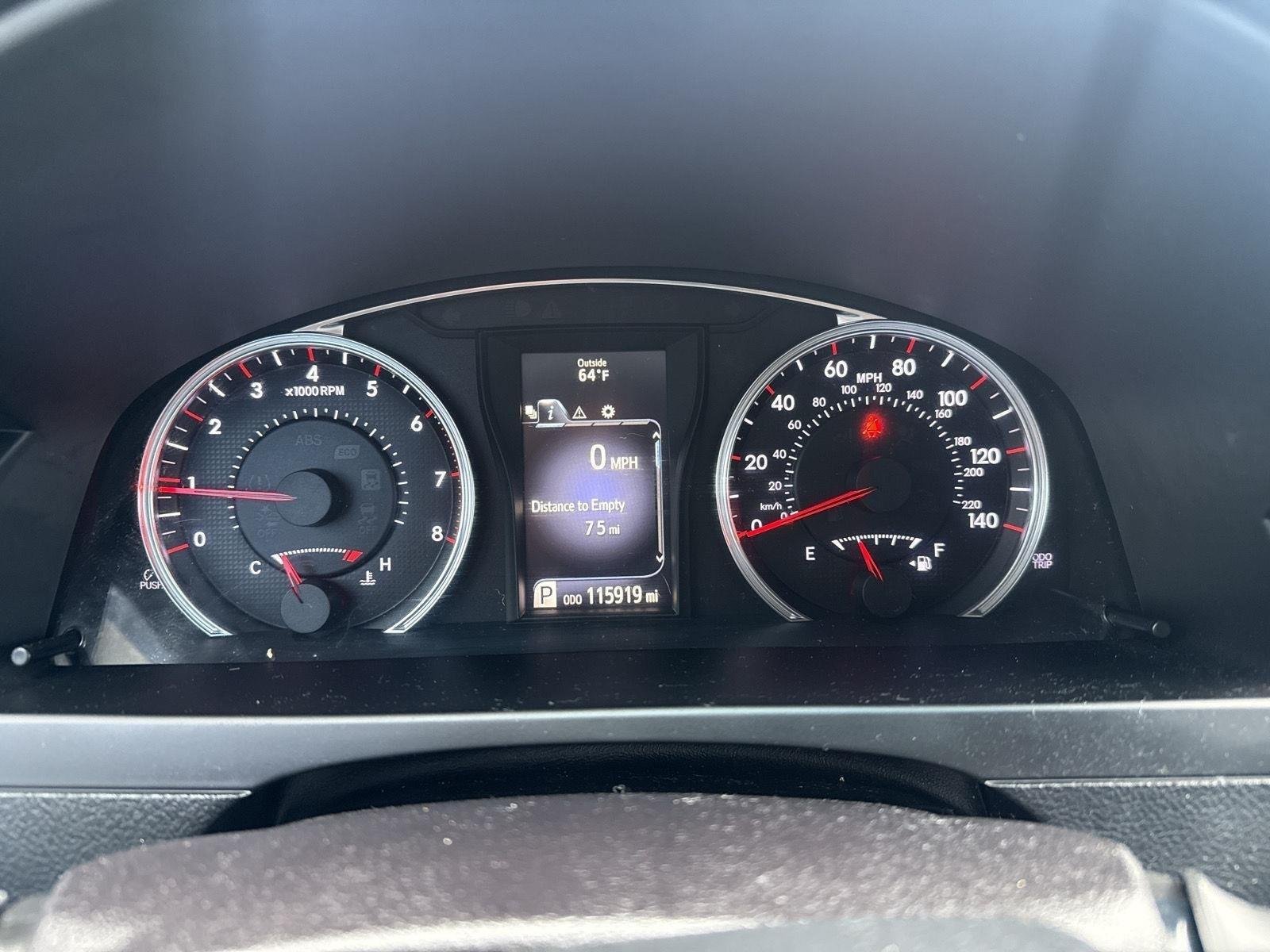 Used 2017 Toyota Camry SE with VIN 4T1BF1FK5HU709917 for sale in Kansas City
