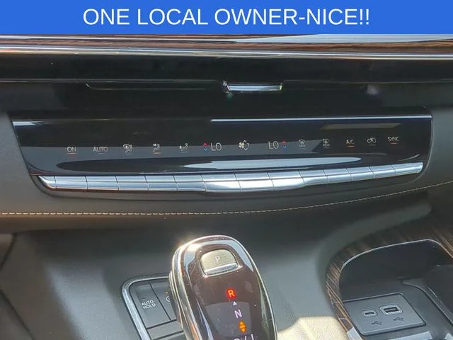 Used 2024 Silver Cadillac Premium Luxury image 26