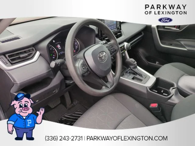 Used 2022 Red Toyota XLE image 15