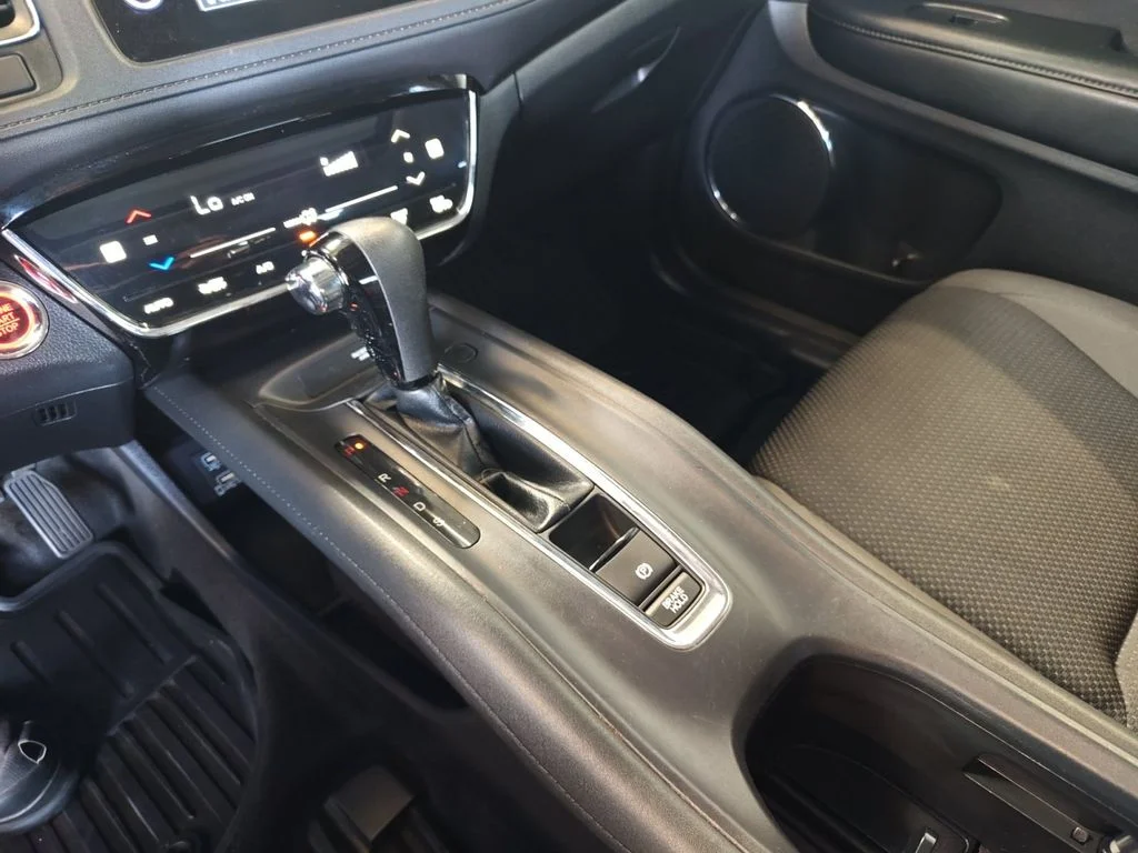 Used 2019 Blue Honda EX image 18