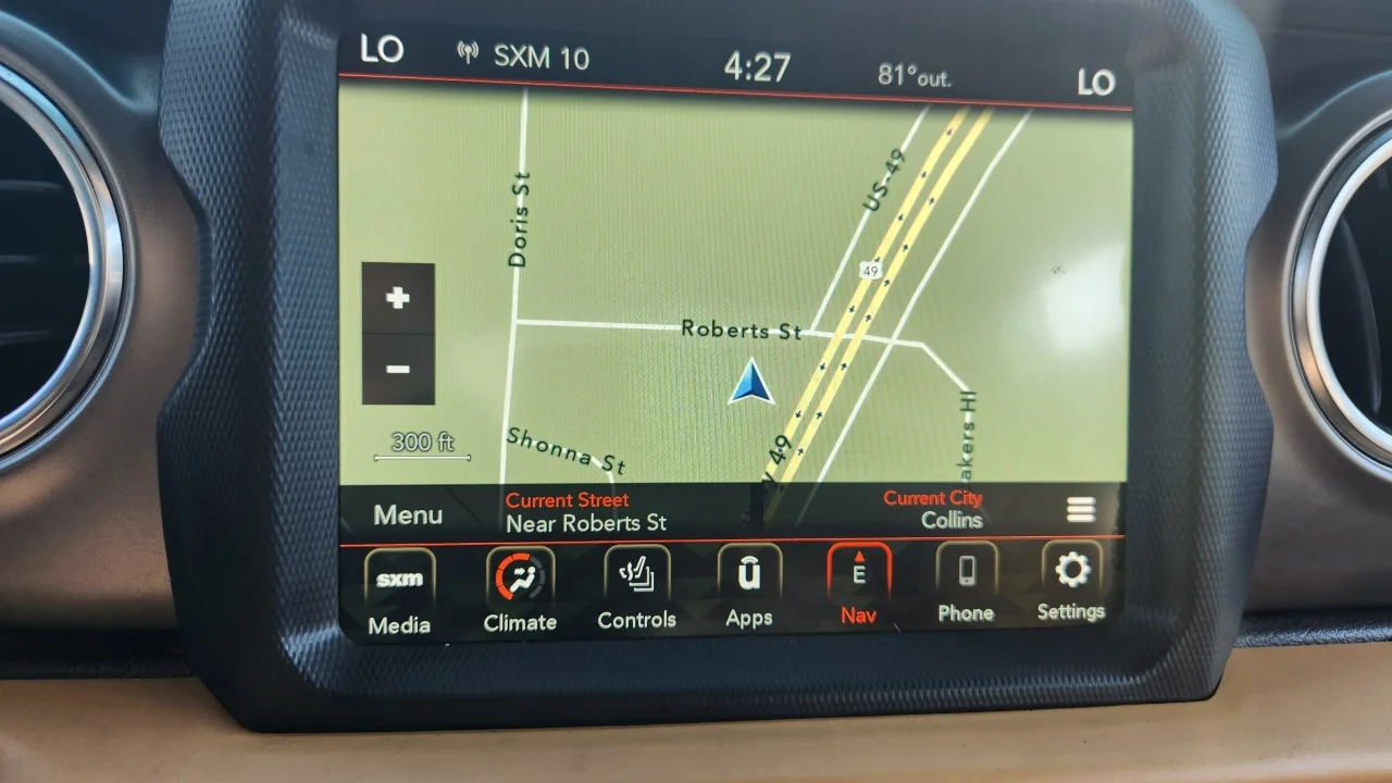 Used 2020 Silver Jeep Rubicon image 16