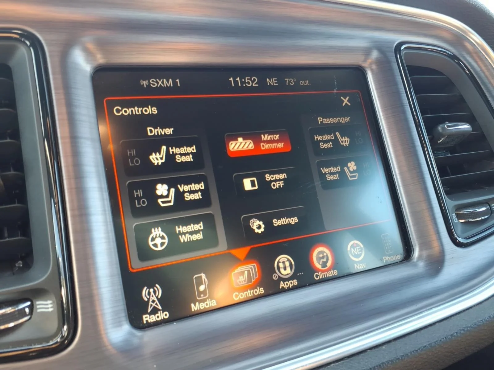 Used 2015 B5 Blue Pearl Coat Dodge R/T Plus Shaker image 5