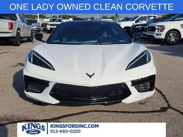 Used 2021 Arctic White Chevrolet Stingray image 8