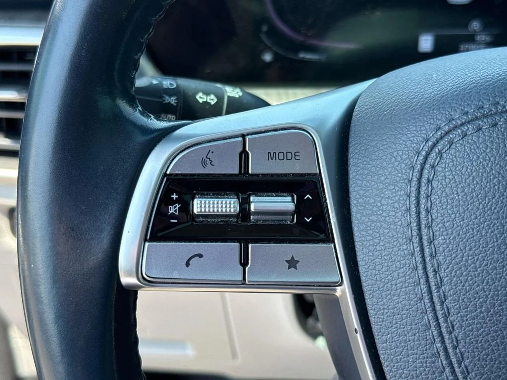 Certified Used 2023 Black Kia EX image 28