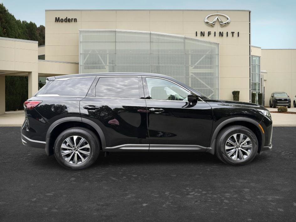 New 2027 Black Obsidian INFINITI PURE image 4