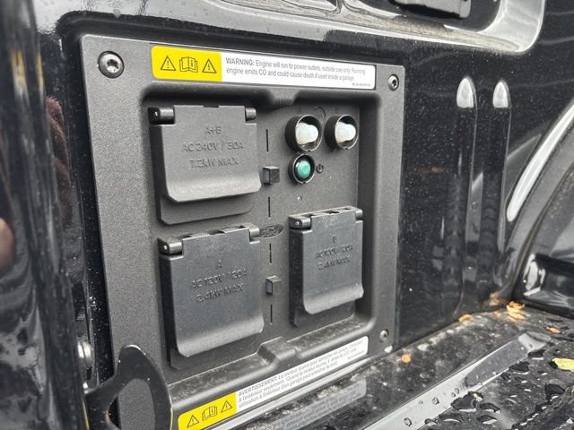 2025 Ford F-150 Lariat - Photo 10
