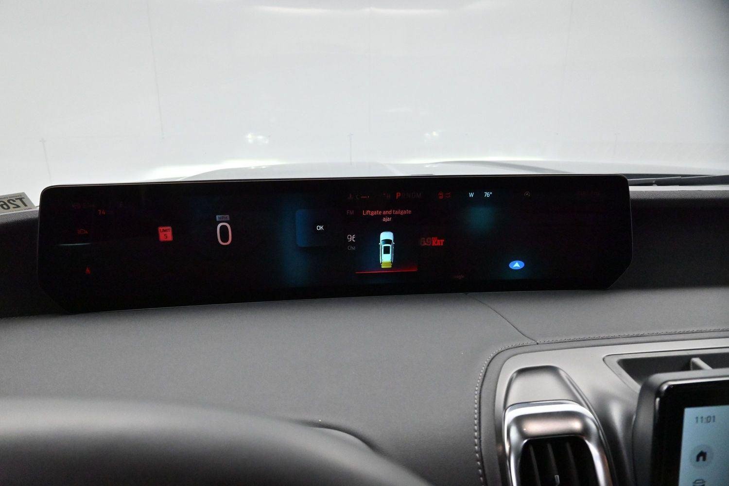 Used 2025 Agate Black Ford Platinum image 26