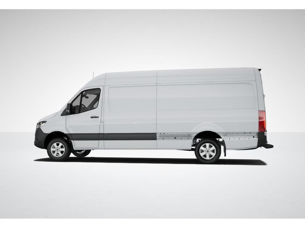 New 2026 White Mercedes-Benz Cargo 170 WB image 33