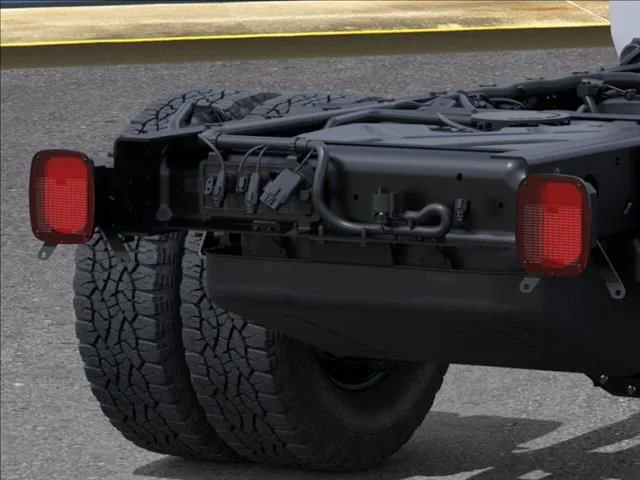 2025 GMC Sierra 3500 Chassis Cab Pro - Photo 11