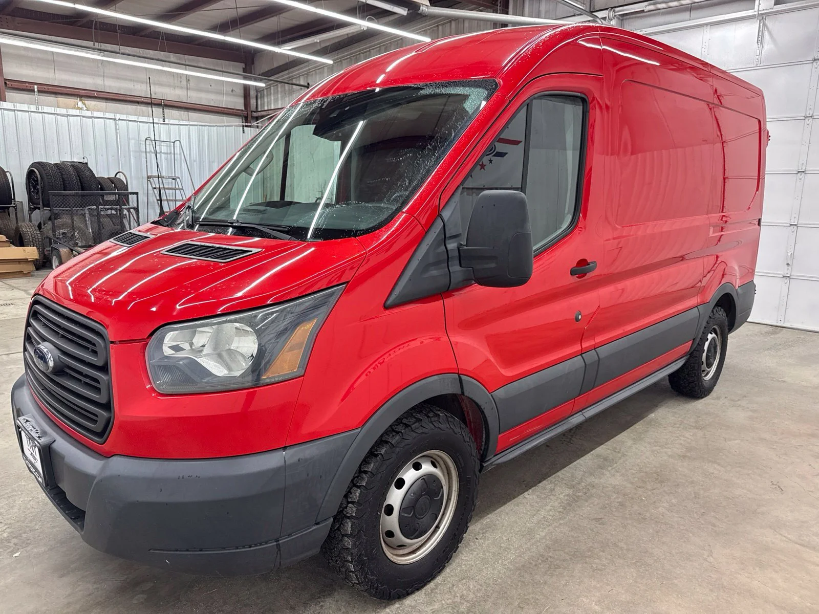 Used 2016 Red Ford Base image 4