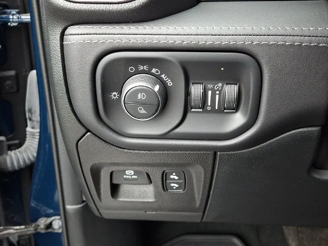 Used 2022 Blue Ram Limited image 27