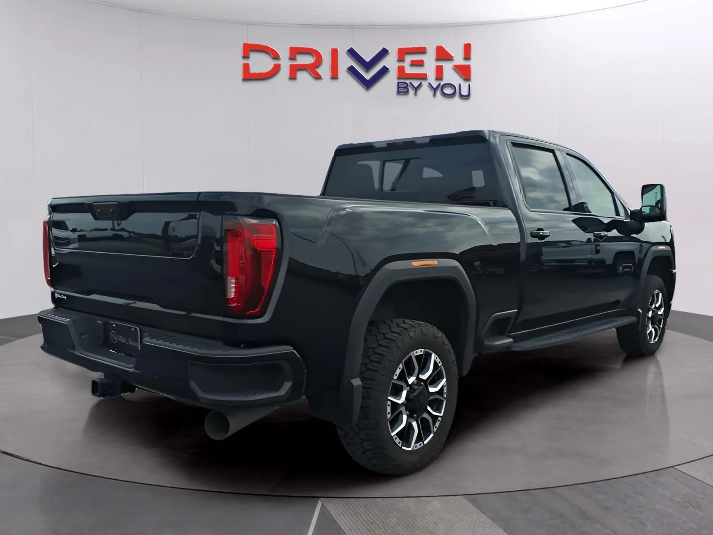 Used 2023 Ebony Twilight Metallic GMC AT4 image 5