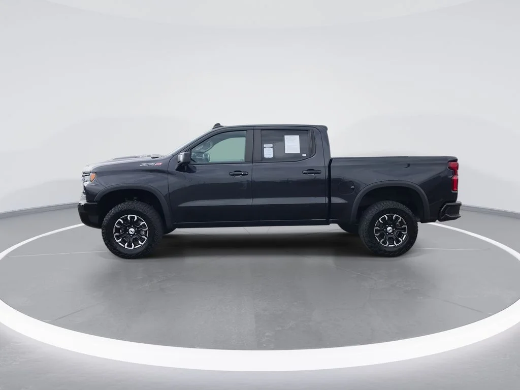 Used 2023 Gray Chevrolet ZR2 image 5