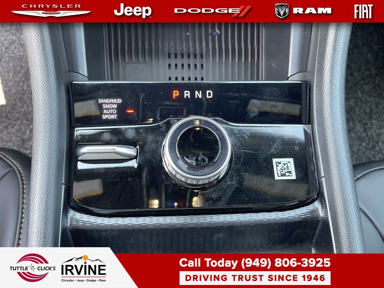New 2026 Bright White Clear-Coat Exterior Paint Jeep 85th Anniversary Edition image 19