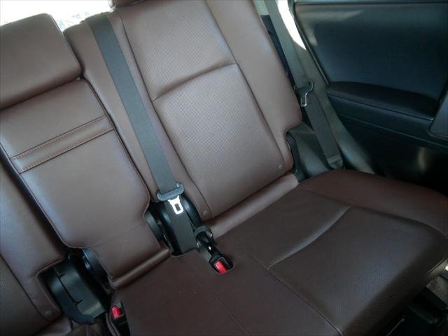Certified Used 2023 BLIZZARD PEARL Toyota  image 14