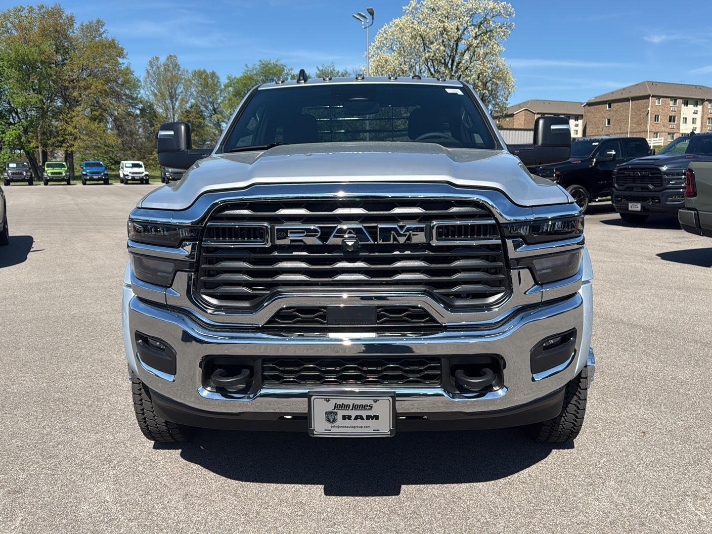 New 2026 Silver-Zynith Exterior Paint RAM Big Horn image 11