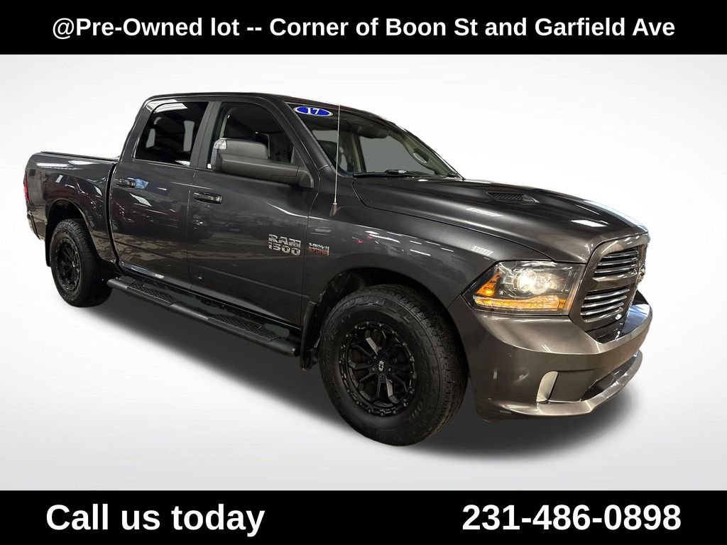 Used 2017 Gray Ram Sport image 7
