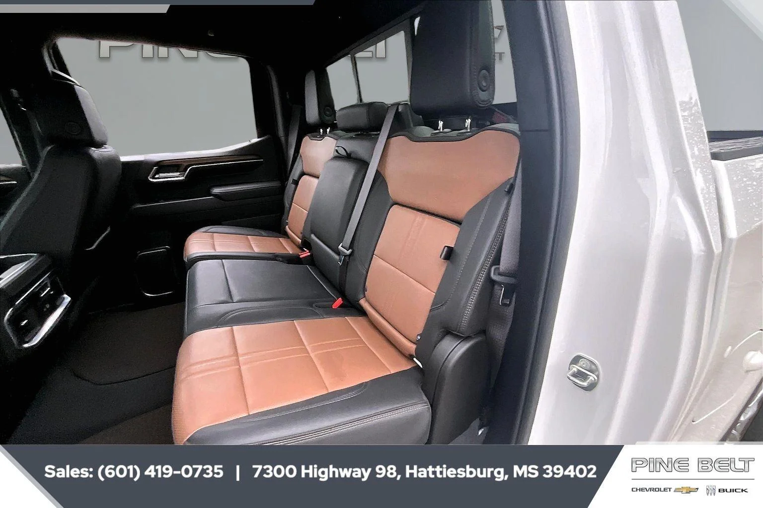 Used 2024 Iridescent Pearl Tricoat Chevrolet High Country image 20
