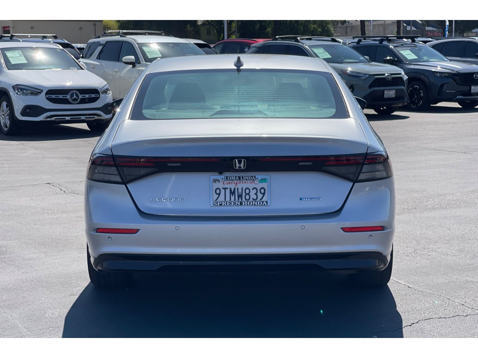 Used 2025 Solar Silver Metallic Honda EX-L image 4
