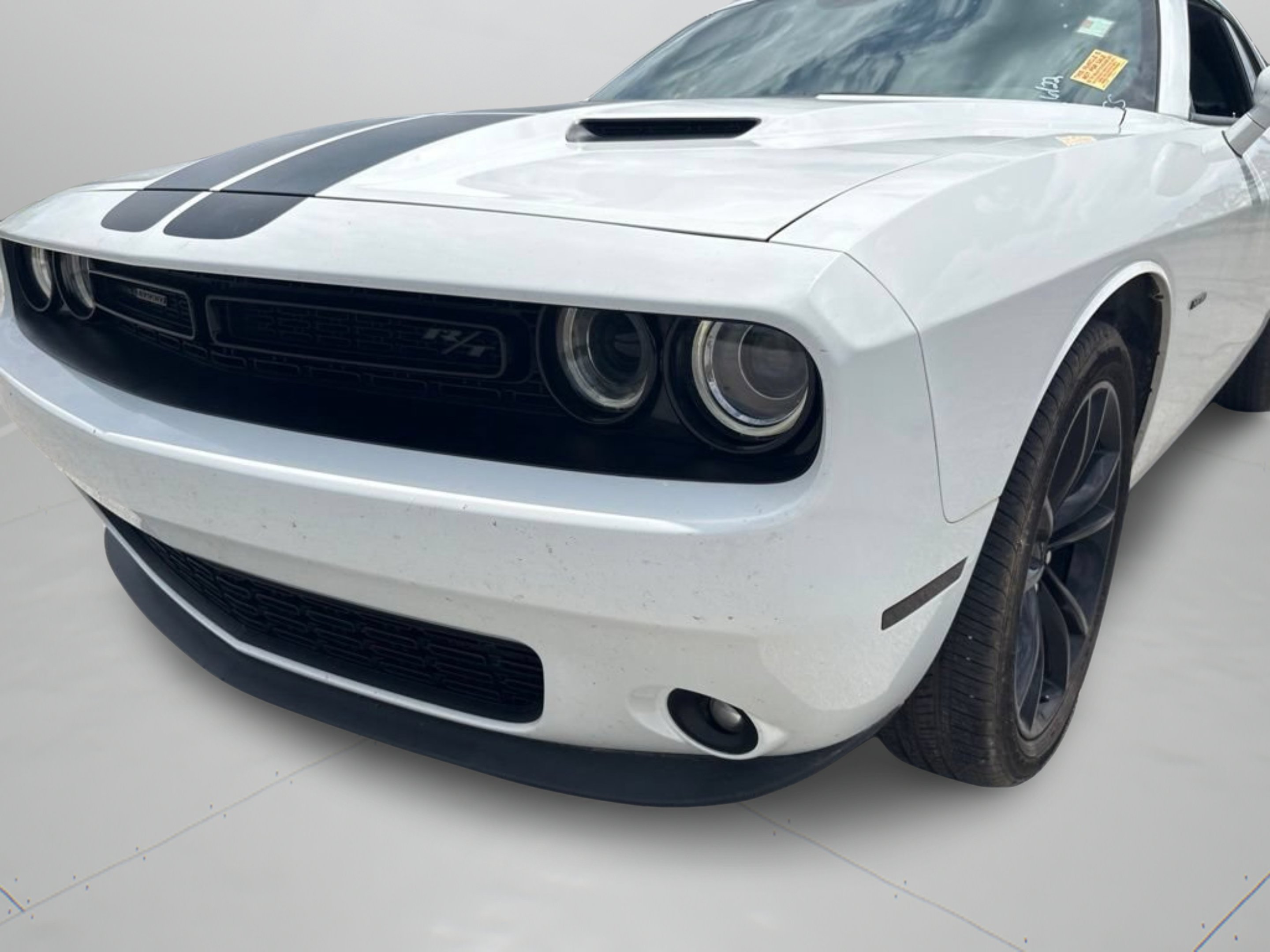 Used 2016 Bright White Clearcoat Dodge R/T Plus image 29