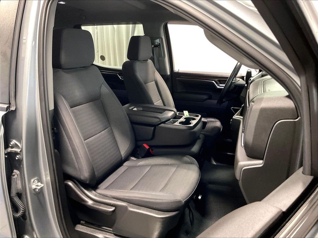 Used 2023 Gray Chevrolet LT image 11