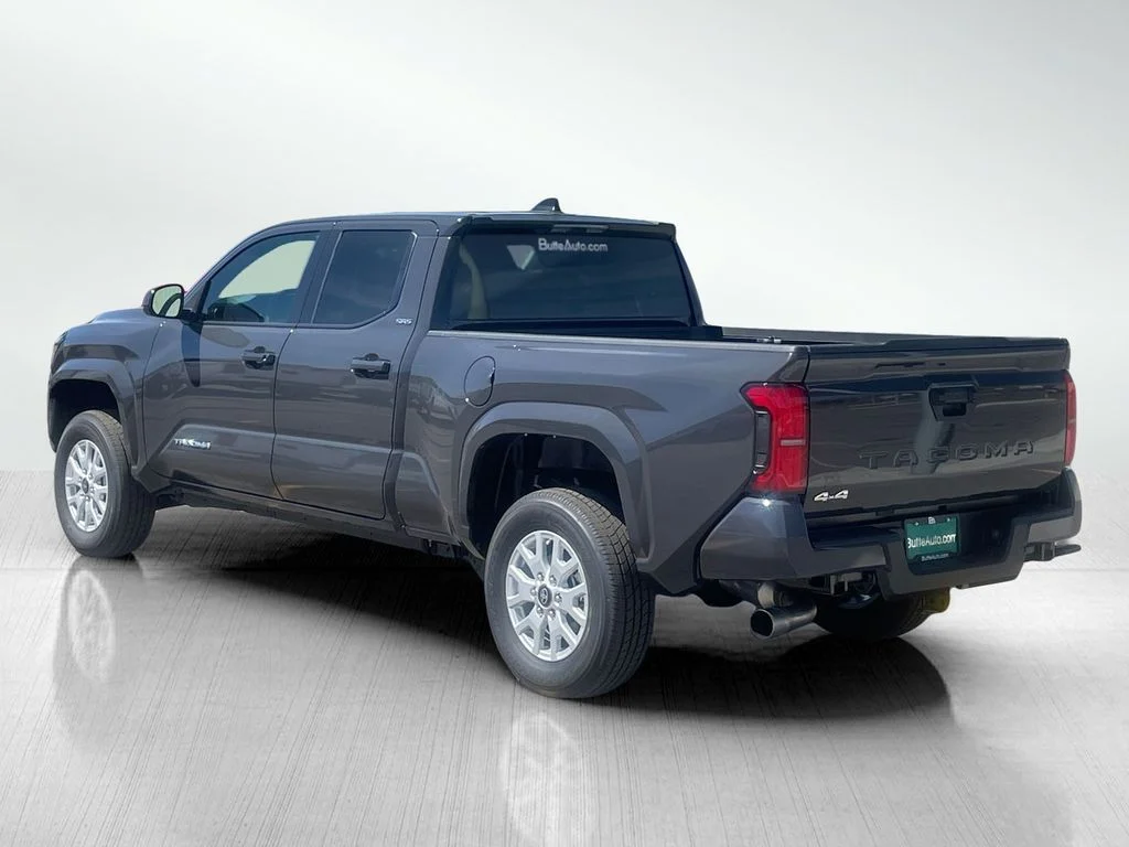 New 2026 Underground Toyota SR5 image 5