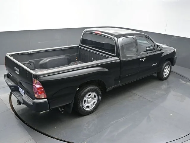 Used 2013 Black Toyota Base image 46