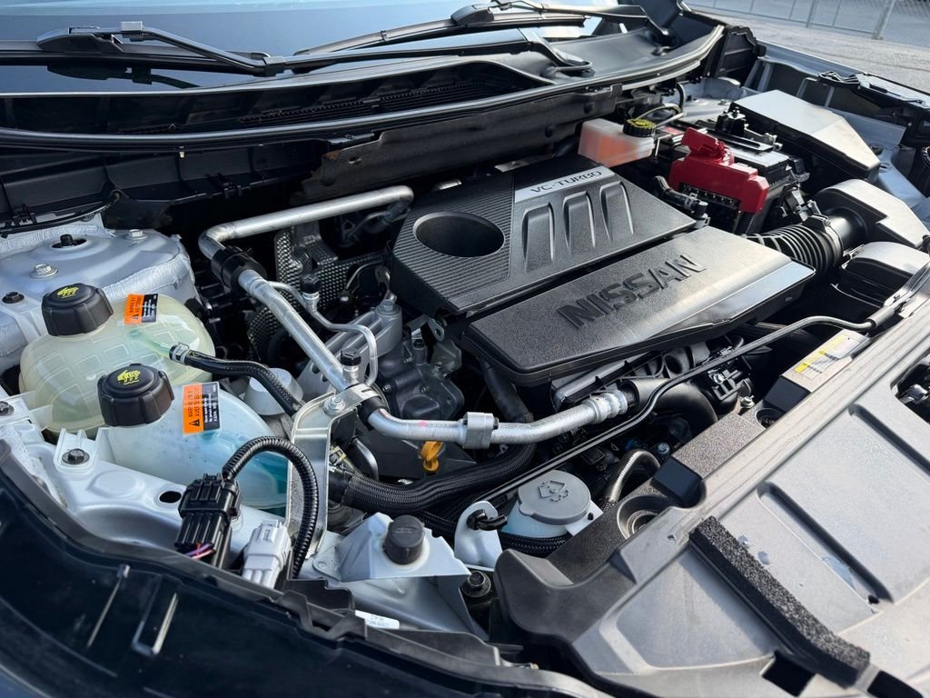 Used 2025 Silver Nissan SV image 6