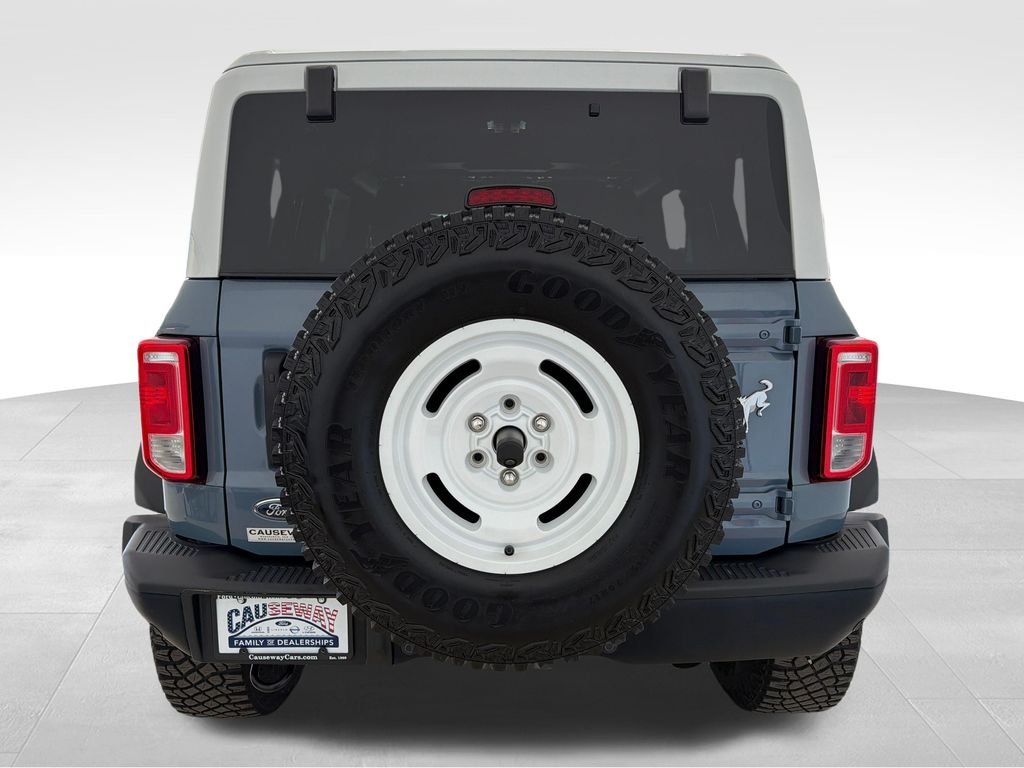 Used 2023 Gray Ford Heritage Edition image 6