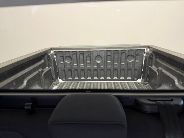 New 2026 Oxford White Ford XL image 21