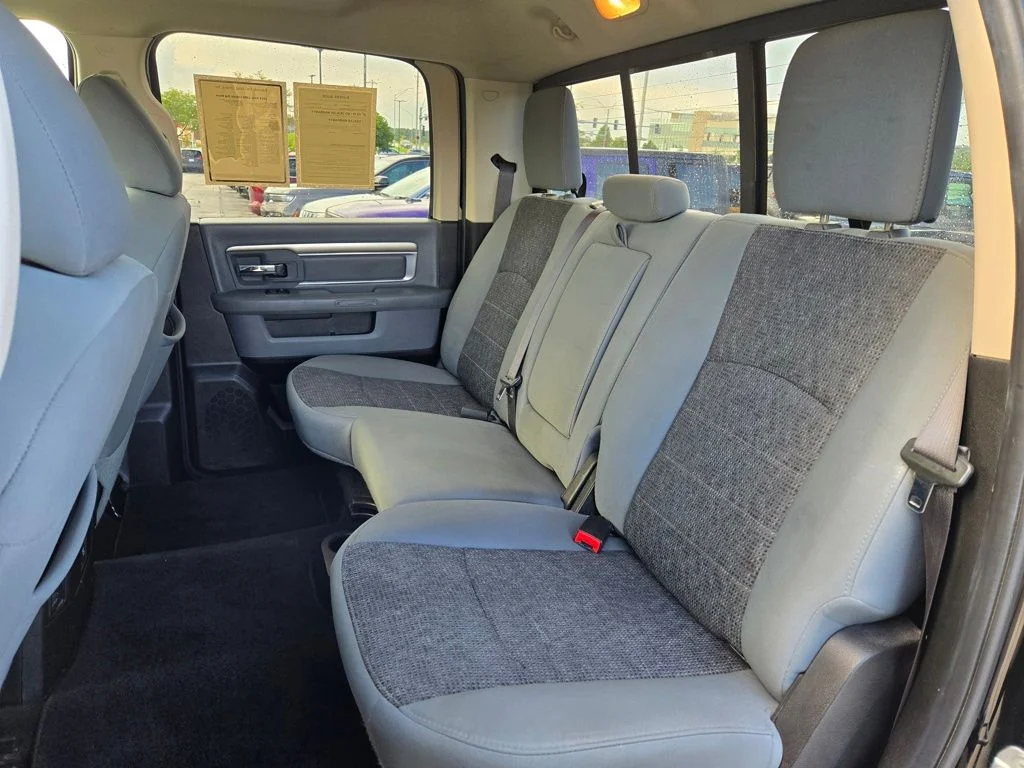 Used 2019 Black Ram Big Horn image 28