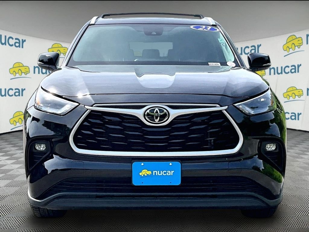 Used 2023 Black Toyota XLE image 2
