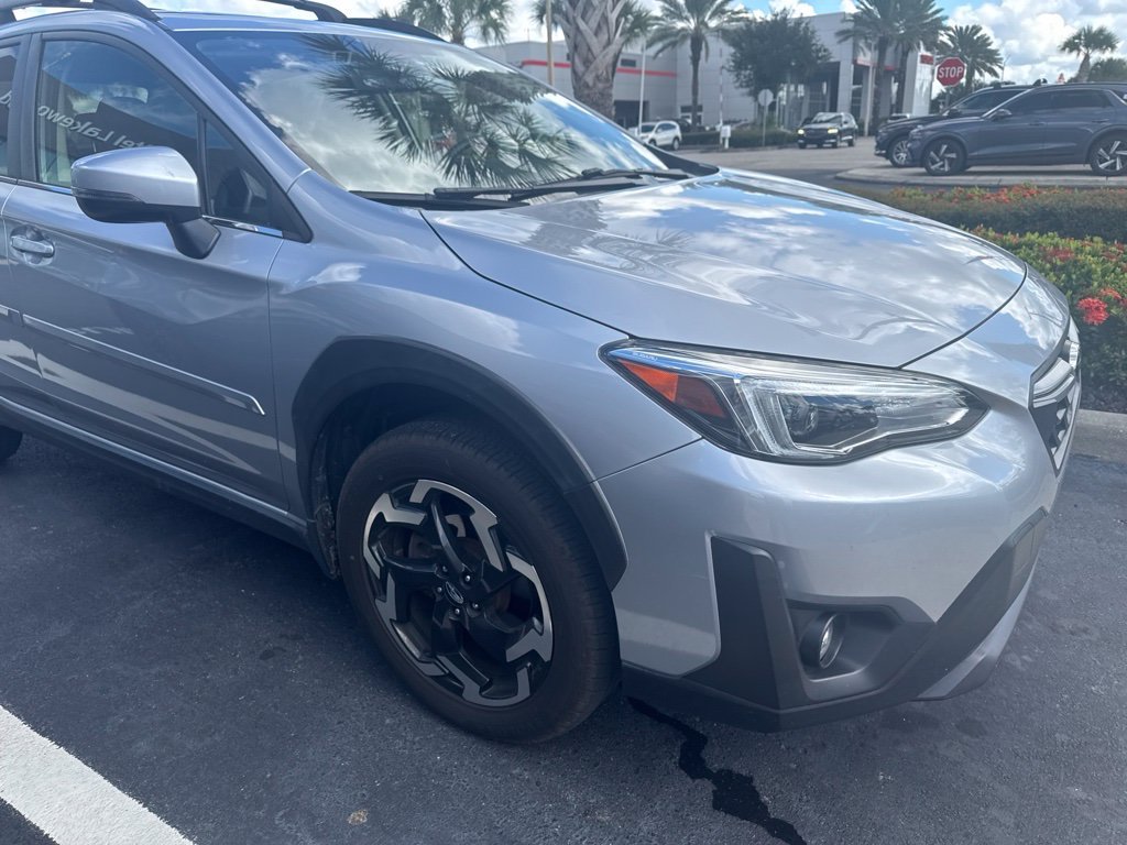 Used 2022 Silver Subaru Limited image 4