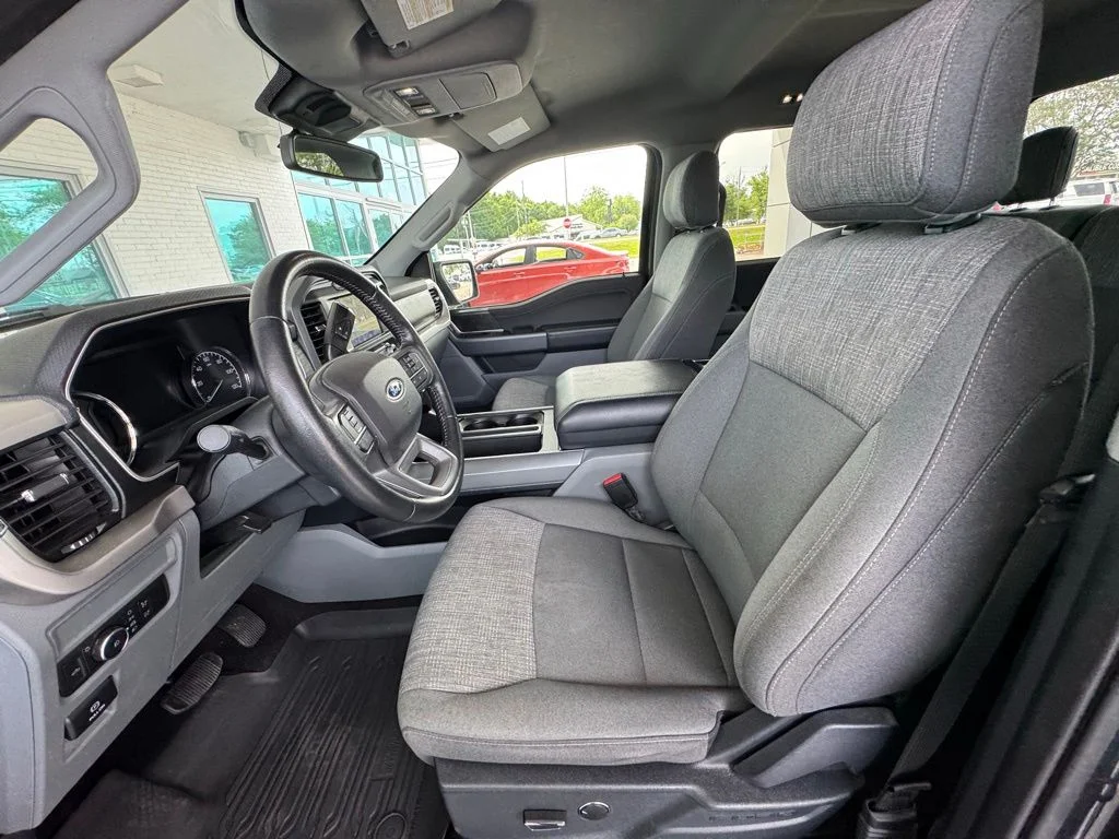 Used 2021 Gray Ford XLT image 12