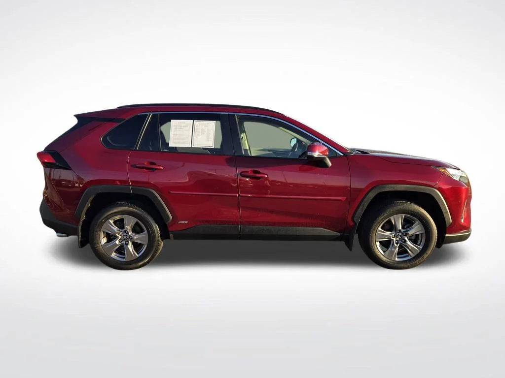 Used 2025 Red Toyota XLE image 2