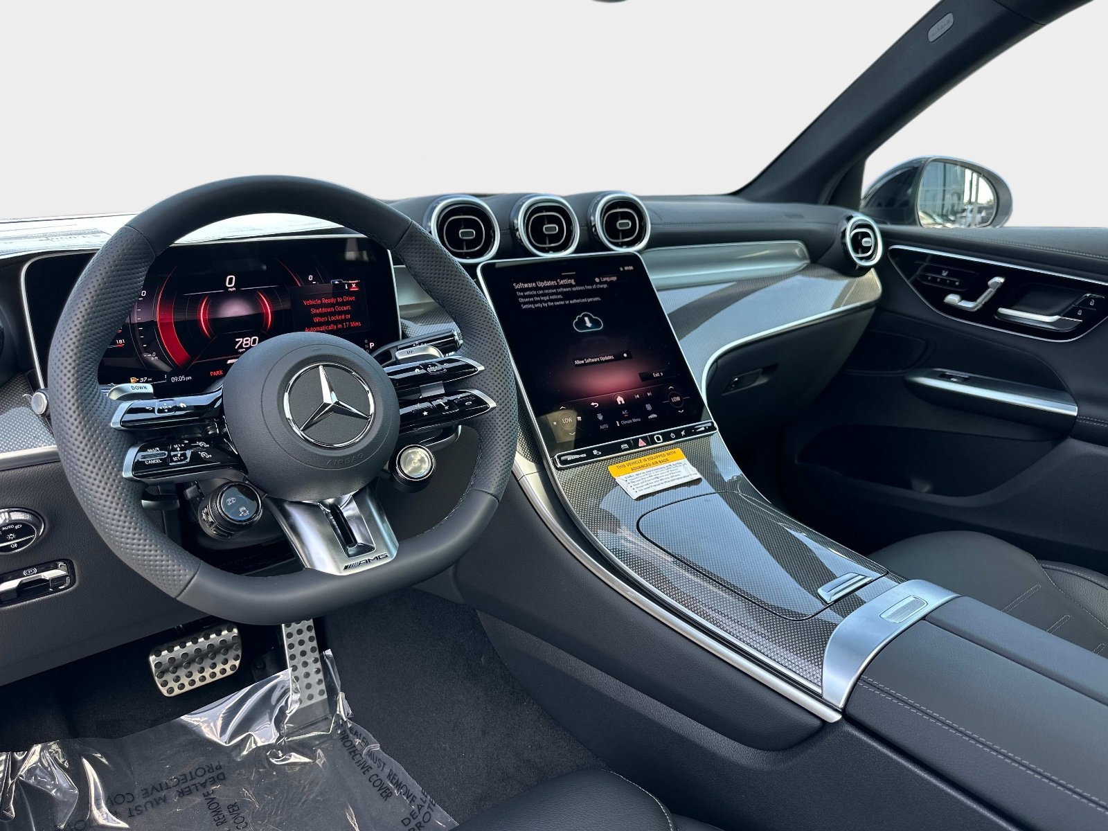 2025 Mercedes-Benz GLC AMG GLC43 - Photo 16