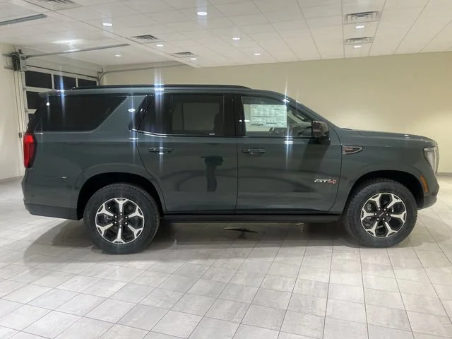 2026 GMC Yukon AT4 - Photo 6