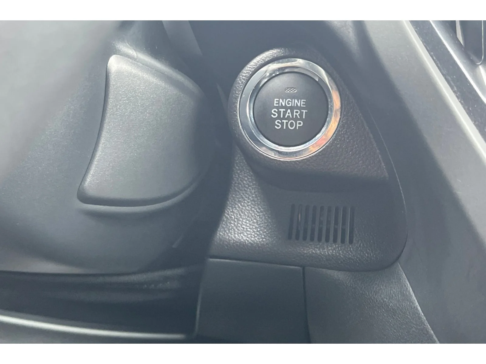 Used 2026 Ice Silver Metallic Subaru Premium image 31